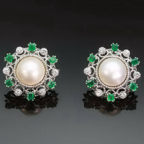 Antique jewelry with the color green up to $15,000