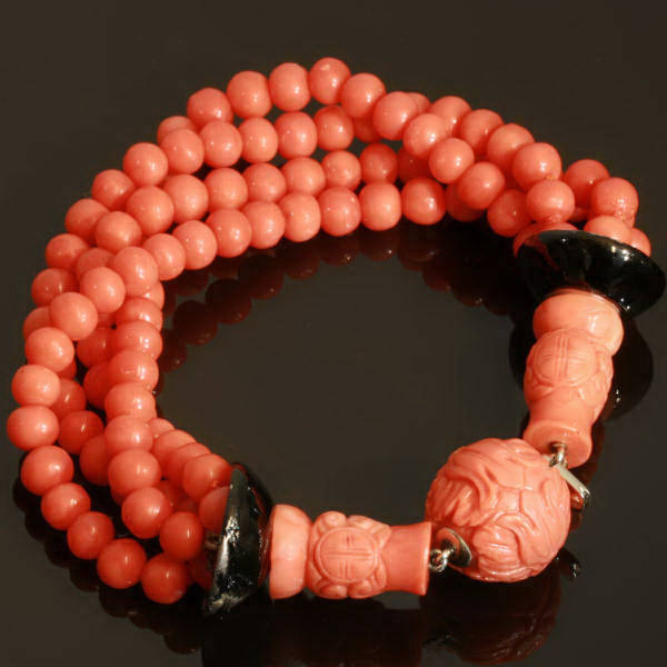 Antique jewelry with the color red up to $15,000