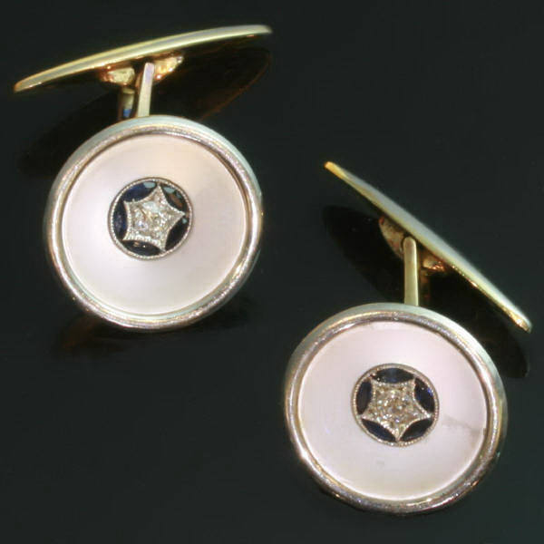 Decorative fifties cuff links with mother of pearl, sapphires and brilliants