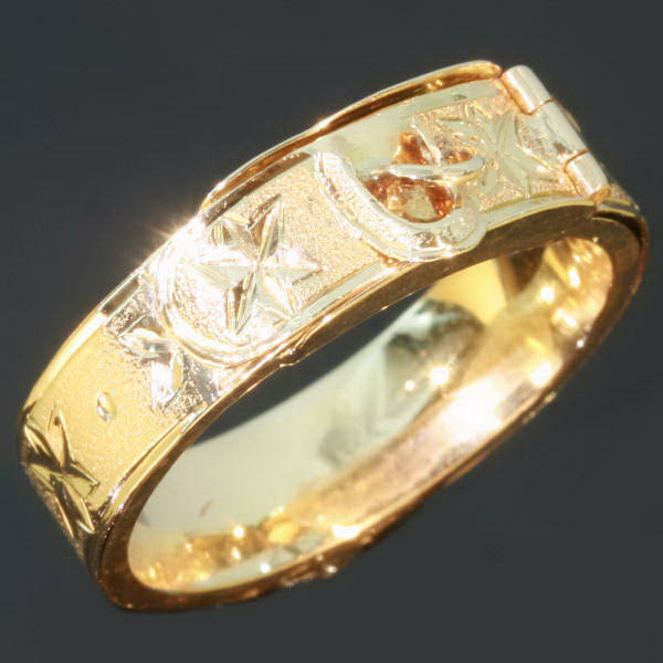 Gold Victorian belt ring with hidden space