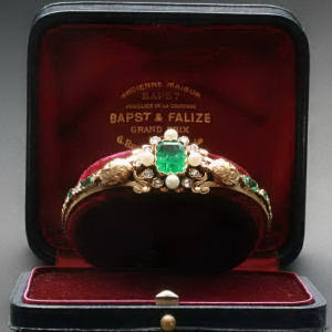 Antique jewelry above $10000