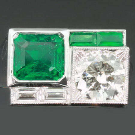 Antique jewelry with color green $10,000 +