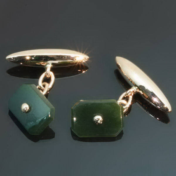 Antique jewelry with color green up to $1,500
