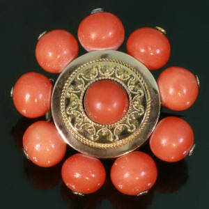 Antique jewelry with color red up to $1,500
