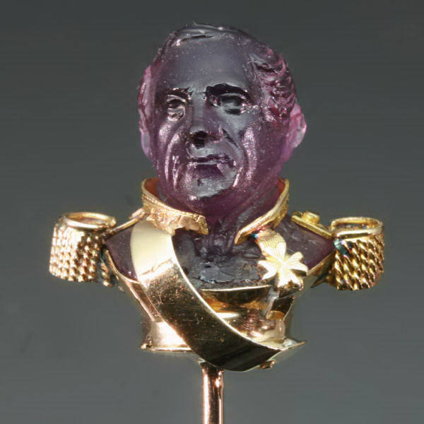 Victorian gold stickpin representing a Bonapartic general from the antique jewelry collection of Adin Antique Jewelry, Antwerp, Belgium