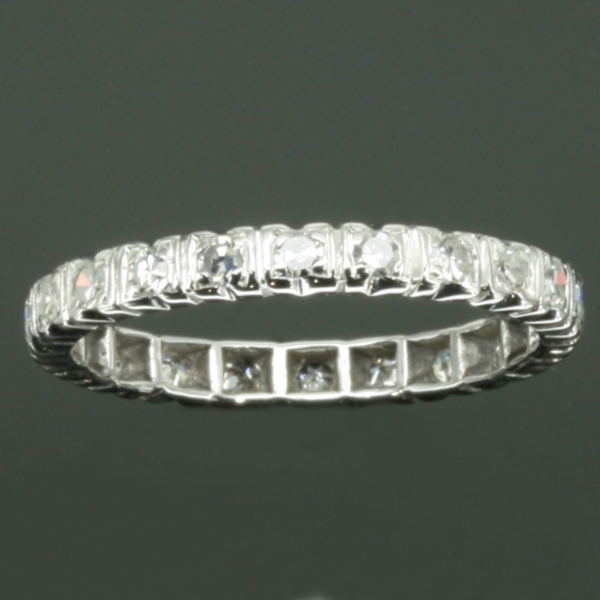 Antique rings under $1000